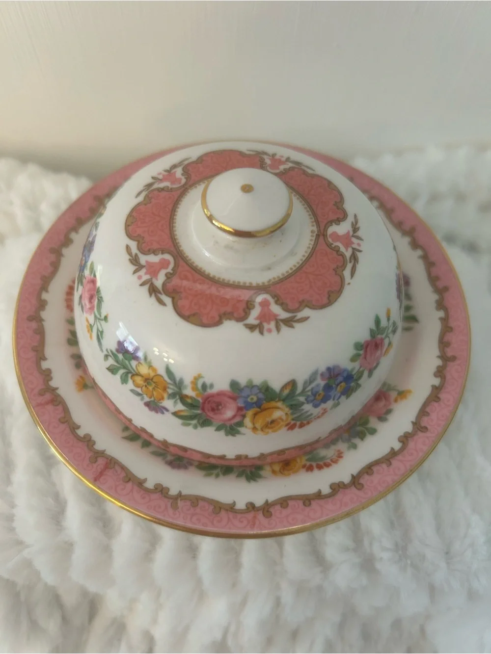 Crown Staffordshire Mini Round Covered Butter Dish Lyric Tunis